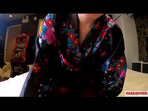 ❤️ Genç cosplay kız, bir binici kadında fışkırtma ve oral seks ile orgazm olmak için seks yapmayı seviyor. Asyalı kız kıllı amcık ve geleneksel Japon kostümü içinde güzel göğüsleri amatör videoda sikiş oyuncaklarla mastürbasyon gösteriyor. Sakura 3 OSAKAPORN. Güzel porno bizde